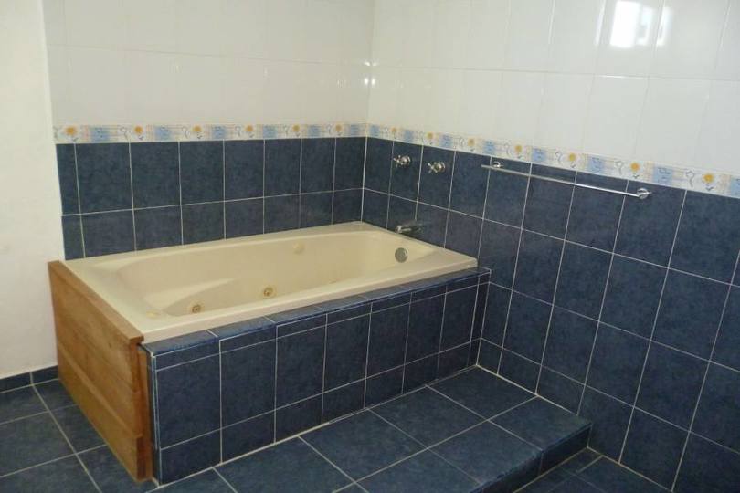 Mérida,Yucatán,México,3 Habitaciones Habitaciones,3 BañosBaños,Casas,25A Fracc.Pensiones,2368