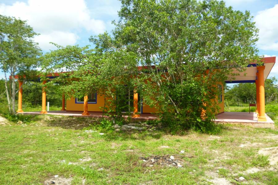 Mérida,Yucatán,México,Campos,17 Sierra Papacal,2370