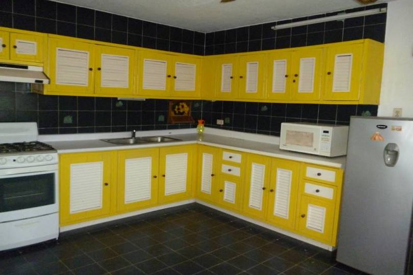 Mérida,Yucatán,México,3 Habitaciones Habitaciones,3 BañosBaños,Casas,27 Col. Mexico,2372