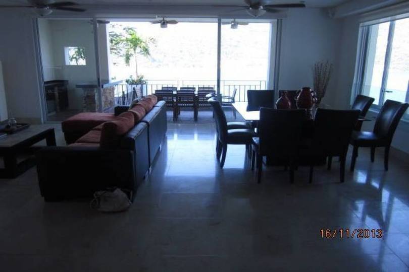 Acapulco,Guerrero,México,4 Habitaciones Habitaciones,3 BañosBaños,Apartamentos,2390