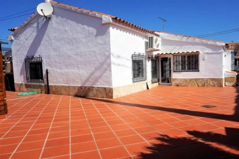 Dénia,Alicante,España,4 Bedrooms Bedrooms,2 BathroomsBathrooms,Casas,16551