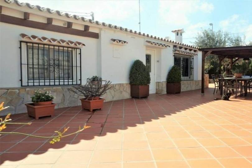 Dénia,Alicante,España,4 Bedrooms Bedrooms,2 BathroomsBathrooms,Casas,16551