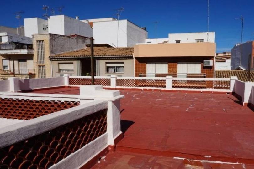Dénia,Alicante,España,6 Bedrooms Bedrooms,2 BathroomsBathrooms,Casas,16564