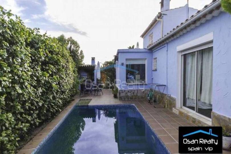 Dénia,Alicante,España,3 Bedrooms Bedrooms,2 BathroomsBathrooms,Casas,16605