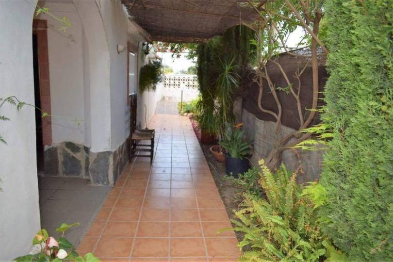 Dénia,Alicante,España,3 Bedrooms Bedrooms,1 BañoBathrooms,Chalets,16737