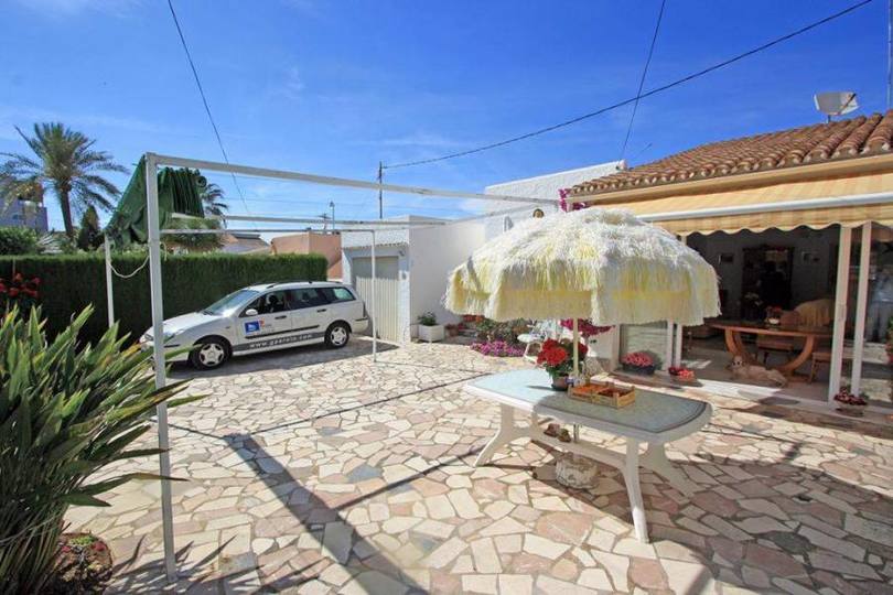 Dénia,Alicante,España,2 Bedrooms Bedrooms,1 BañoBathrooms,Chalets,16742