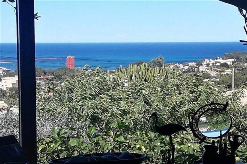 Dénia,Alicante,España,3 Bedrooms Bedrooms,2 BathroomsBathrooms,Chalets,16752