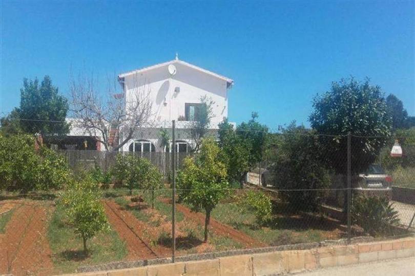 Dénia,Alicante,España,4 Bedrooms Bedrooms,3 BathroomsBathrooms,Chalets,16769