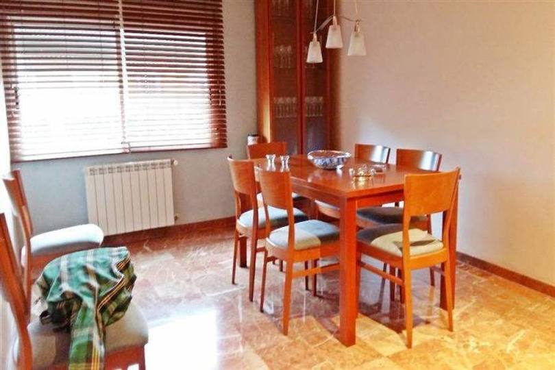 Pedreguer,Alicante,España,4 Bedrooms Bedrooms,3 BathroomsBathrooms,Chalets,16771