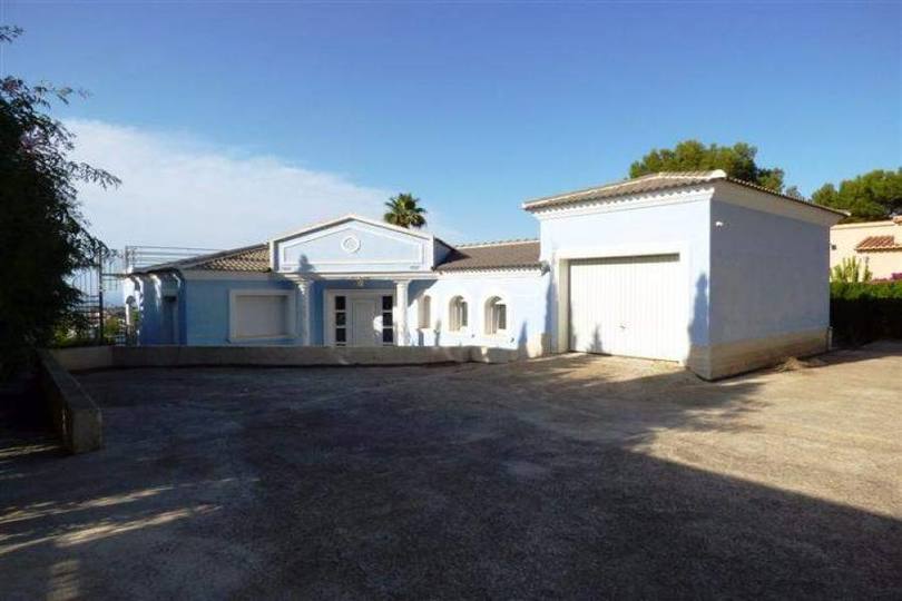 Dénia,Alicante,España,4 Bedrooms Bedrooms,2 BathroomsBathrooms,Chalets,16773