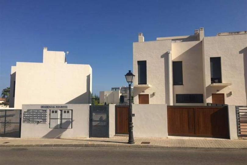Dénia,Alicante,España,3 Bedrooms Bedrooms,3 BathroomsBathrooms,Chalets,16779