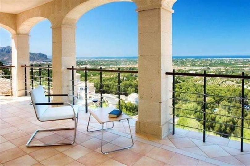 Pedreguer,Alicante,España,4 Bedrooms Bedrooms,7 BathroomsBathrooms,Chalets,16818