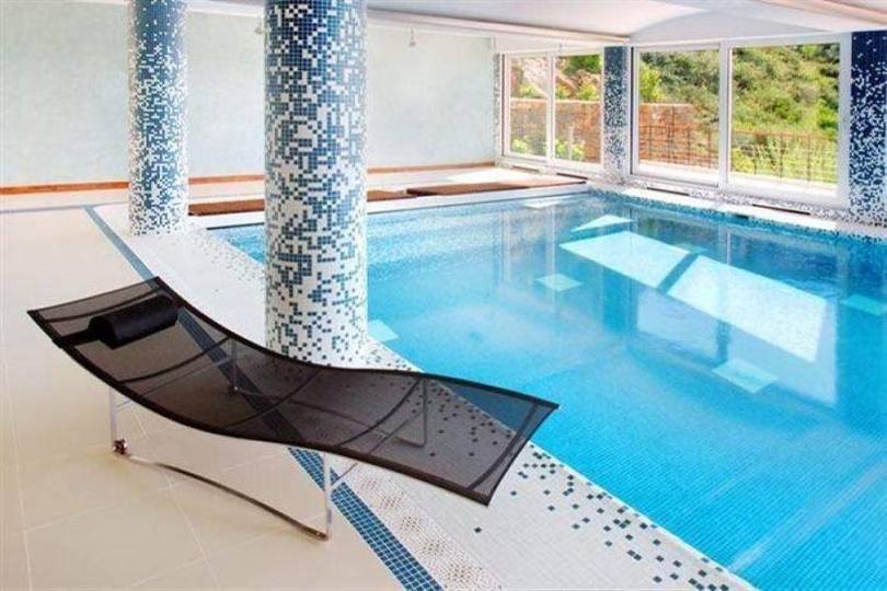 Pedreguer,Alicante,España,4 Bedrooms Bedrooms,7 BathroomsBathrooms,Chalets,16818