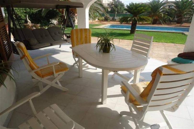 Dénia,Alicante,España,4 Bedrooms Bedrooms,2 BathroomsBathrooms,Chalets,16824