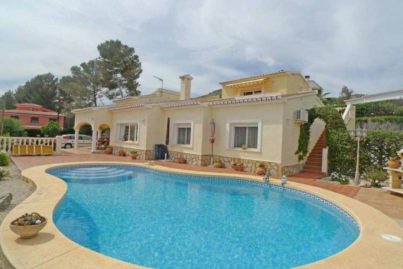 Alcalalí,Alicante,España,4 Bedrooms Bedrooms,2 BathroomsBathrooms,Chalets,16844