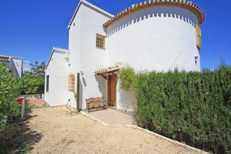 Dénia,Alicante,España,3 Bedrooms Bedrooms,2 BathroomsBathrooms,Chalets,16863