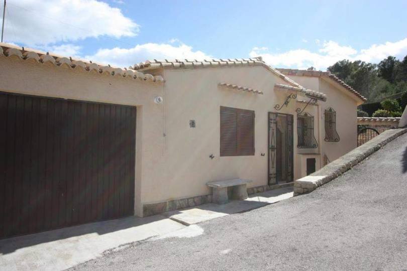 Benidoleig,Alicante,España,3 Bedrooms Bedrooms,2 BathroomsBathrooms,Chalets,16872