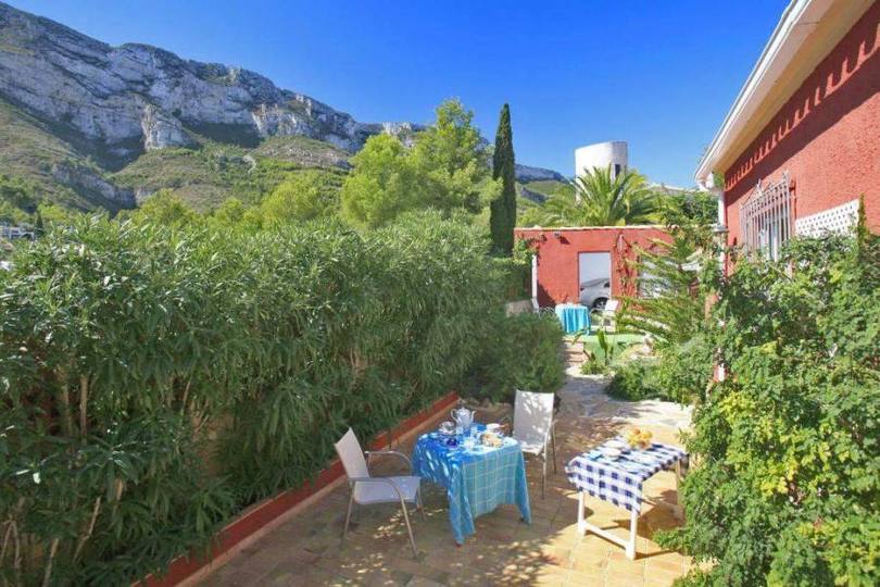 Dénia,Alicante,España,4 Bedrooms Bedrooms,3 BathroomsBathrooms,Chalets,16879