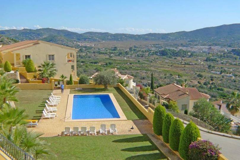 Jalon-Xalo,Alicante,España,3 Bedrooms Bedrooms,2 BathroomsBathrooms,Chalets,16963