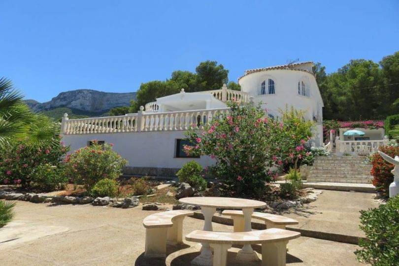 Dénia,Alicante,España,3 Bedrooms Bedrooms,2 BathroomsBathrooms,Chalets,16973