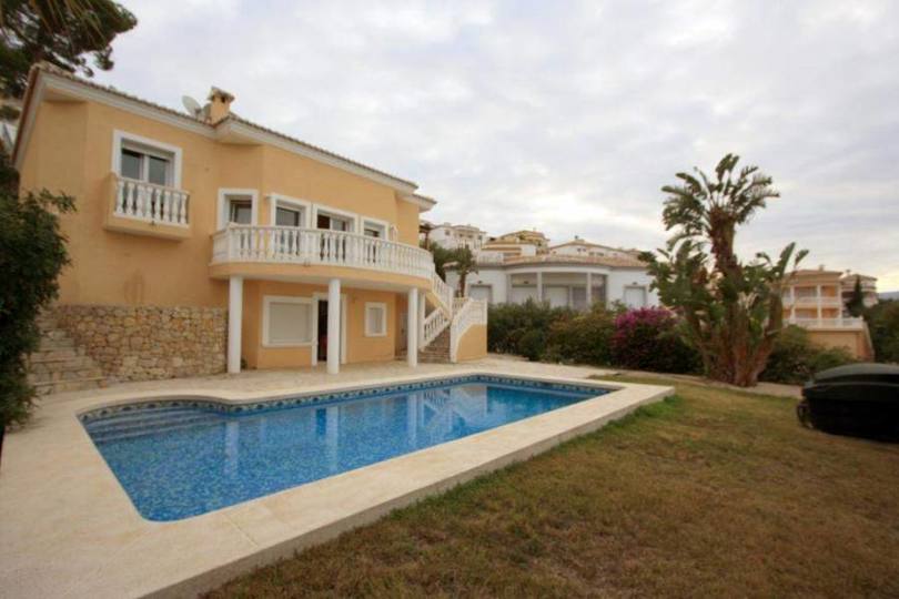 Orba,Alicante,España,3 Bedrooms Bedrooms,3 BathroomsBathrooms,Chalets,16983