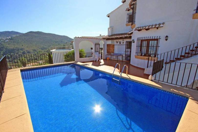 Pego,Alicante,España,4 Bedrooms Bedrooms,3 BathroomsBathrooms,Chalets,17008