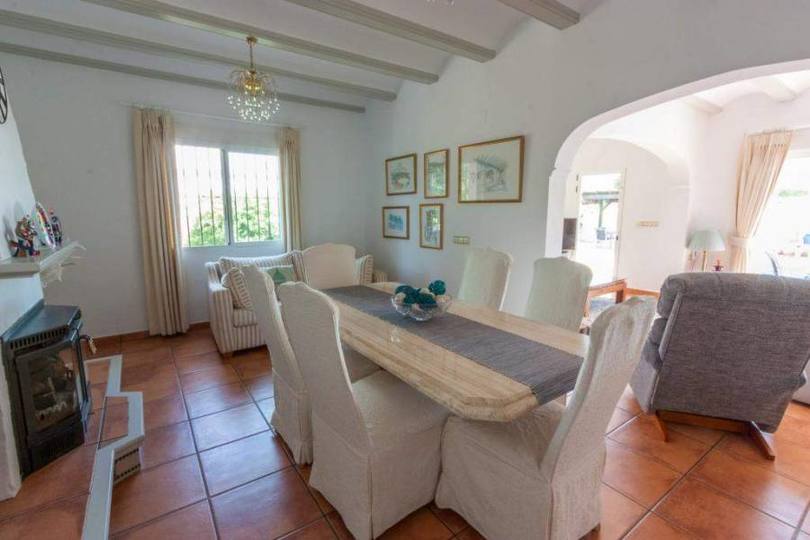 Tormos,Alicante,España,4 Bedrooms Bedrooms,3 BathroomsBathrooms,Chalets,17012