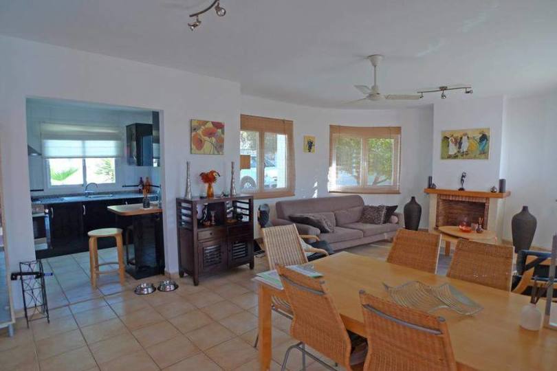 Jalon-Xalo,Alicante,España,3 Bedrooms Bedrooms,3 BathroomsBathrooms,Chalets,17046
