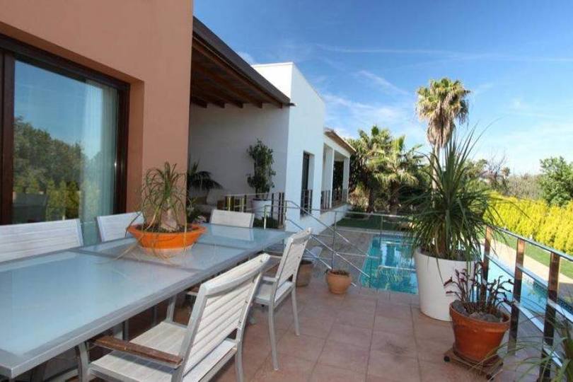Dénia,Alicante,España,4 Bedrooms Bedrooms,4 BathroomsBathrooms,Chalets,17051