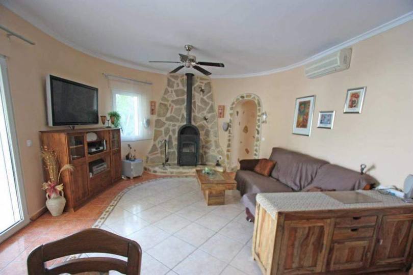 Orba,Alicante,España,3 Bedrooms Bedrooms,2 BathroomsBathrooms,Chalets,17070