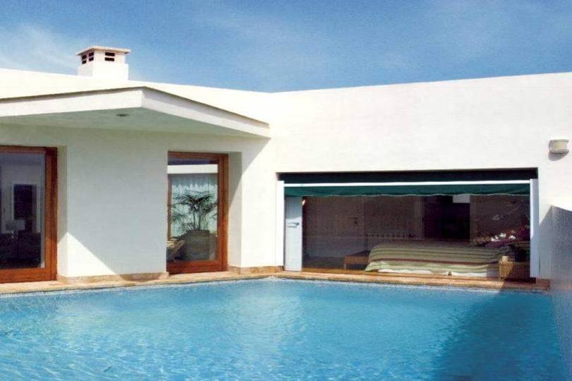 Dénia,Alicante,España,3 Bedrooms Bedrooms,2 BathroomsBathrooms,Chalets,17100