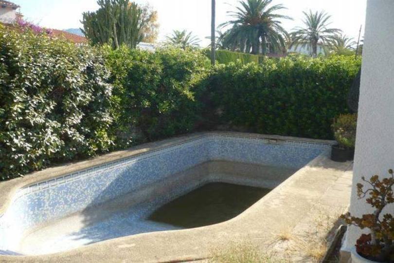 Dénia,Alicante,España,5 Bedrooms Bedrooms,3 BathroomsBathrooms,Chalets,17122