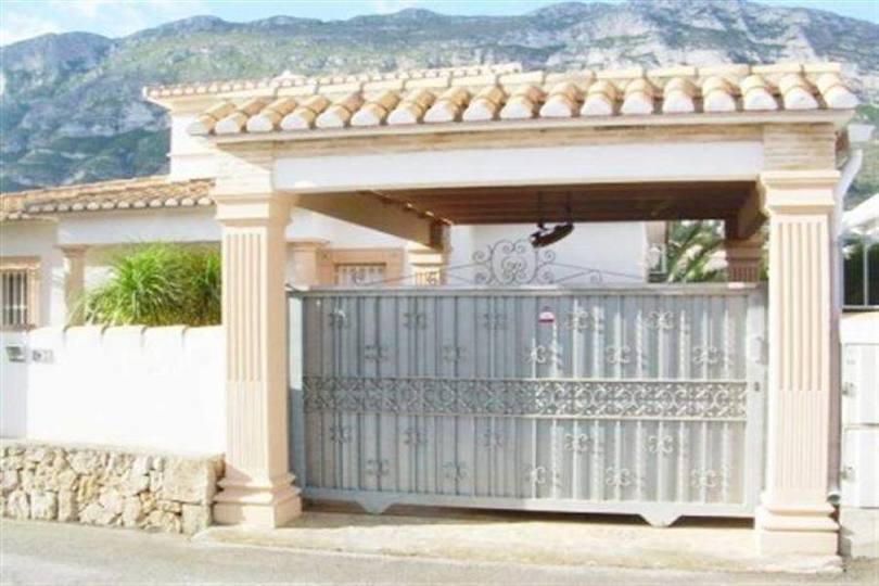 Dénia,Alicante,España,2 Bedrooms Bedrooms,2 BathroomsBathrooms,Chalets,17133