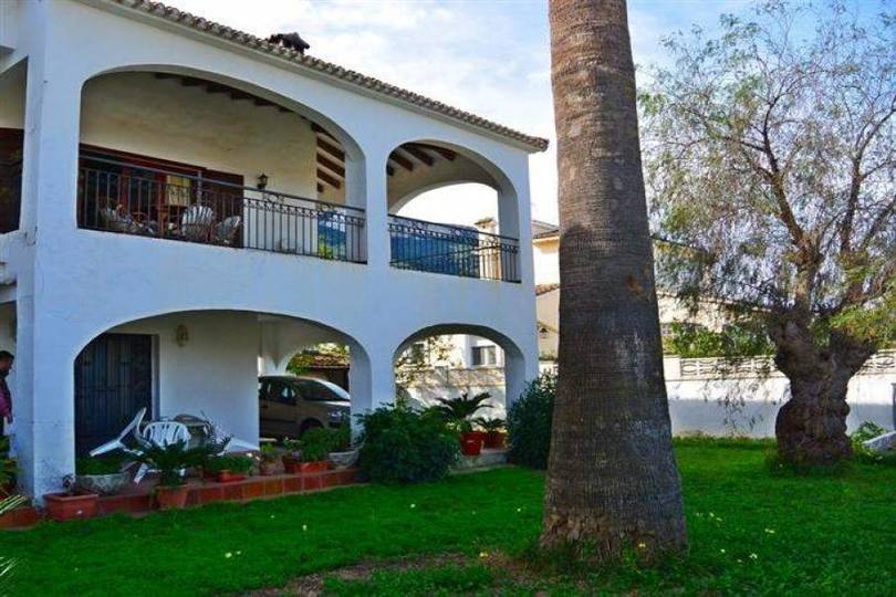 Dénia,Alicante,España,4 Bedrooms Bedrooms,3 BathroomsBathrooms,Chalets,17144