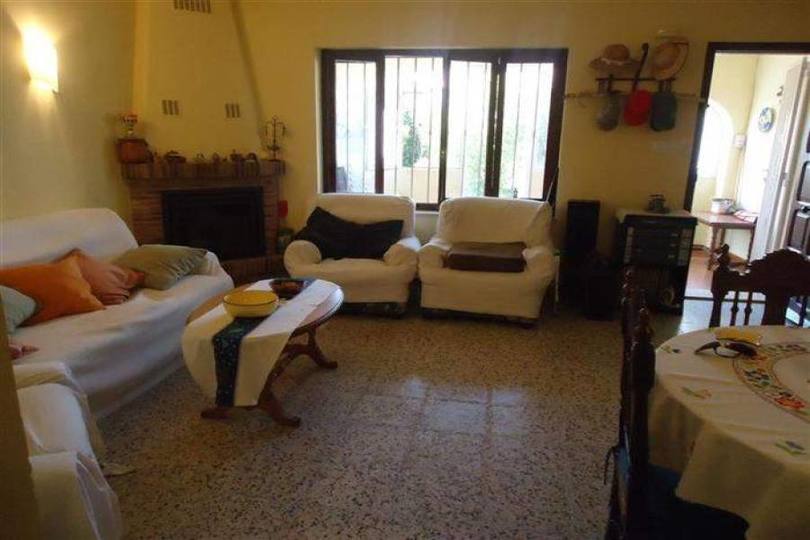 Dénia,Alicante,España,3 Bedrooms Bedrooms,2 BathroomsBathrooms,Chalets,17155