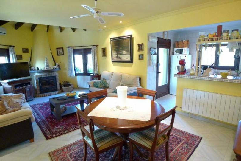 Jalon-Xalo,Alicante,España,3 Bedrooms Bedrooms,2 BathroomsBathrooms,Chalets,17185