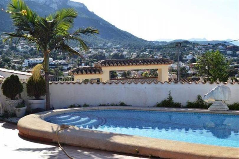 Dénia,Alicante,España,3 Bedrooms Bedrooms,4 BathroomsBathrooms,Chalets,17190