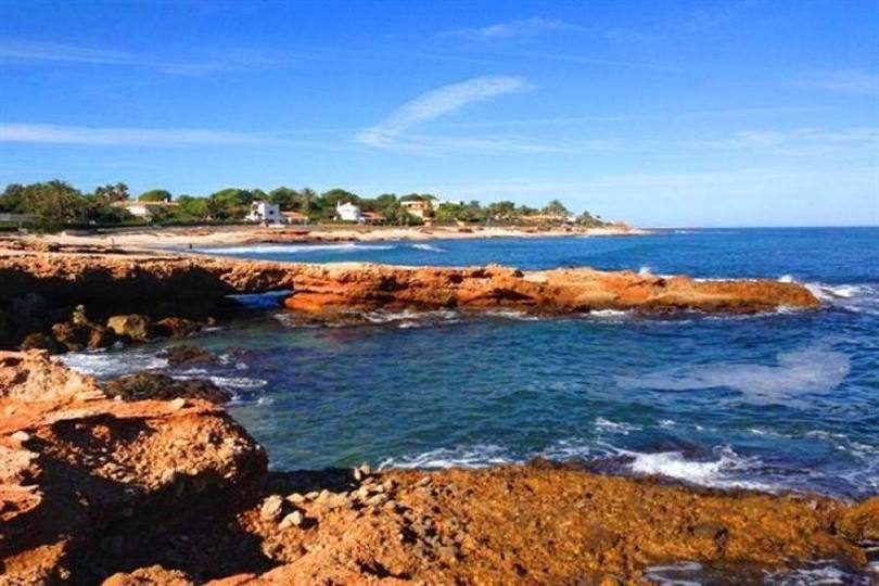 Dénia,Alicante,España,4 Bedrooms Bedrooms,2 BathroomsBathrooms,Chalets,17206