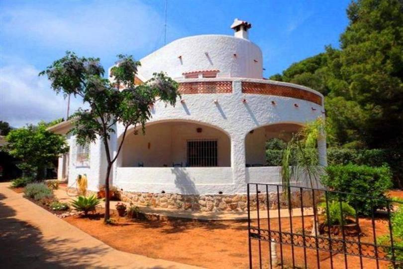 Dénia,Alicante,España,4 Bedrooms Bedrooms,2 BathroomsBathrooms,Chalets,17206