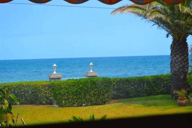 Dénia,Alicante,España,5 Bedrooms Bedrooms,3 BathroomsBathrooms,Chalets,17243