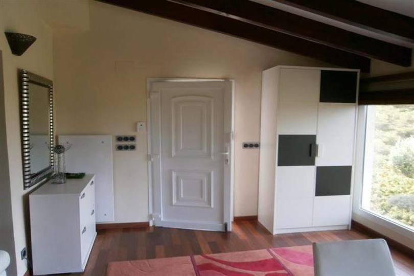 Dénia,Alicante,España,6 Bedrooms Bedrooms,4 BathroomsBathrooms,Chalets,17266