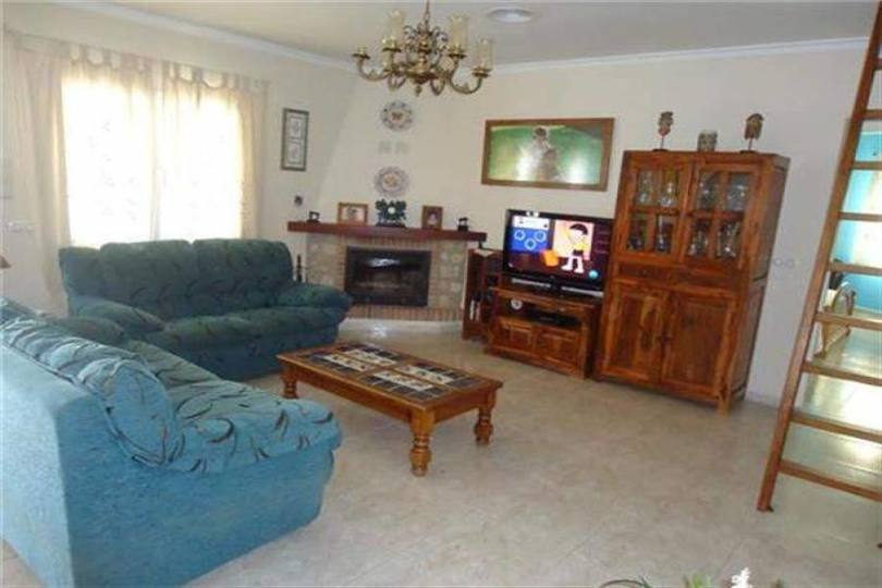 Pedreguer,Alicante,España,4 Bedrooms Bedrooms,2 BathroomsBathrooms,Chalets,17269
