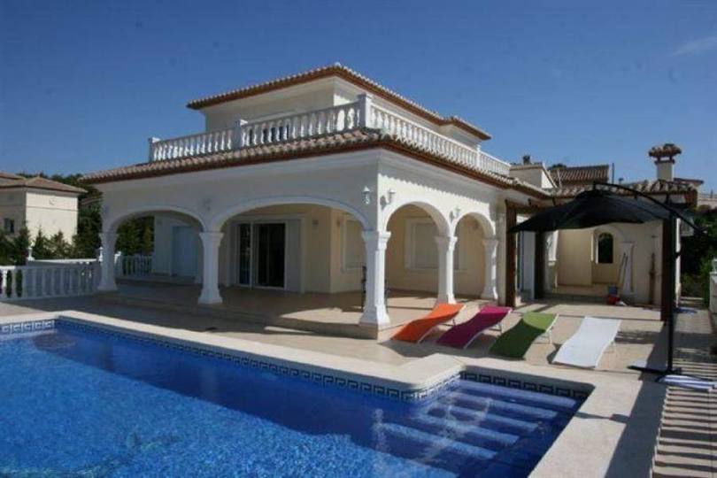 Javea-Xabia,Alicante,España,5 Bedrooms Bedrooms,3 BathroomsBathrooms,Chalets,17325