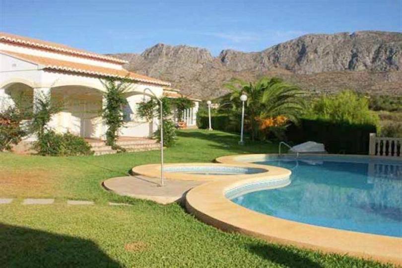 Beniarbeig,Alicante,España,2 Bedrooms Bedrooms,1 BañoBathrooms,Chalets,17335