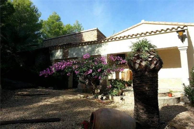 Pedreguer,Alicante,España,4 Bedrooms Bedrooms,4 BathroomsBathrooms,Chalets,17362