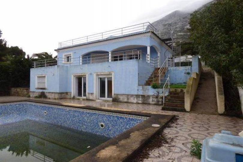 Dénia,Alicante,España,4 Bedrooms Bedrooms,2 BathroomsBathrooms,Chalets,17371