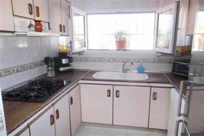 Dénia,Alicante,España,4 Bedrooms Bedrooms,3 BathroomsBathrooms,Chalets,17384