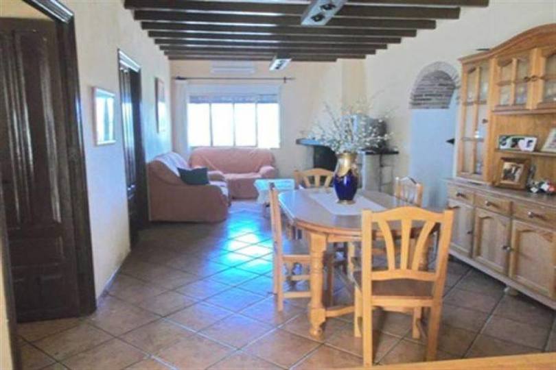 Pedreguer,Alicante,España,7 Bedrooms Bedrooms,2 BathroomsBathrooms,Chalets,17387