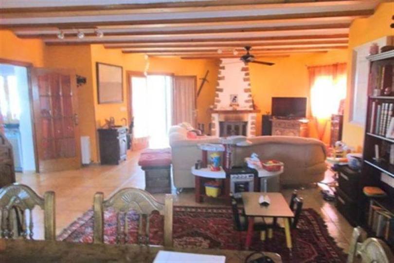 Dénia,Alicante,España,4 Bedrooms Bedrooms,4 BathroomsBathrooms,Chalets,17408