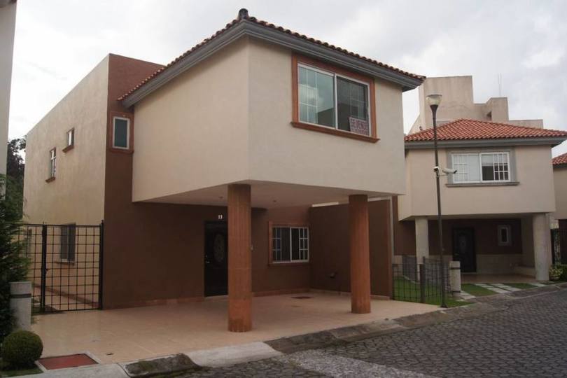 Metepec,Estado de Mexico,México,4 Habitaciones Habitaciones,3 BañosBaños,Casas,2486